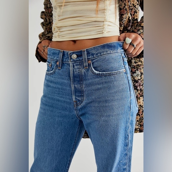 LEVIS Jeans - Picture 3 of 7